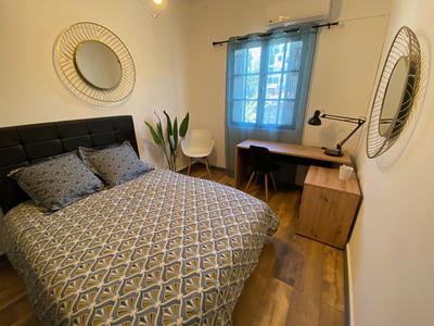 Appartement - 85 m² - 5 pièces