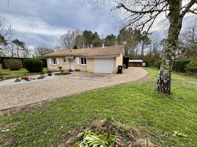 Maison - 88 m² - 5 pièces