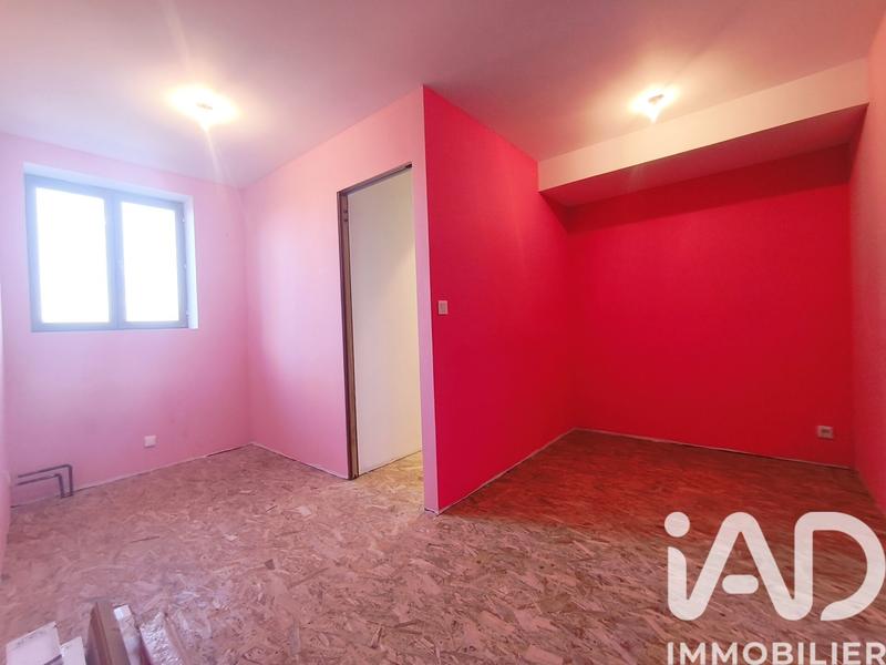 Maison - 163 m² - 9 pièces