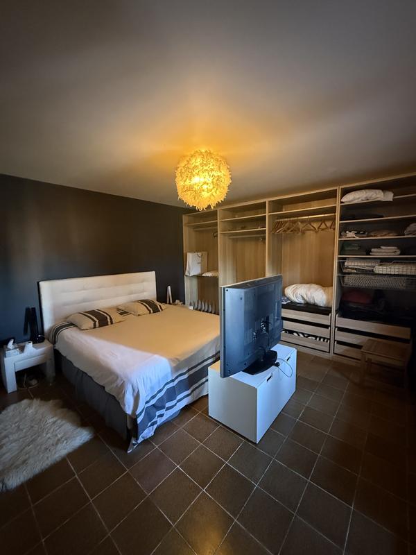 Maison traditionnelle - 185 m² - 7 pièces