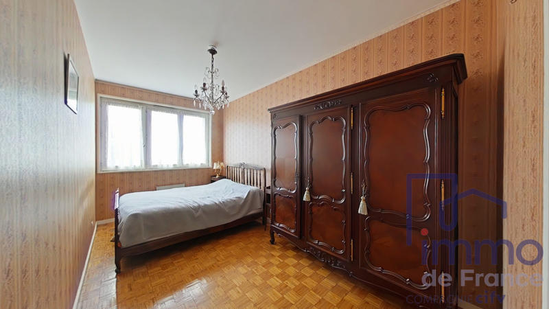 Appartement - 79 m² - 4 pièces