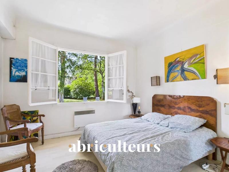 Maison - 174 m² - 10 pièces