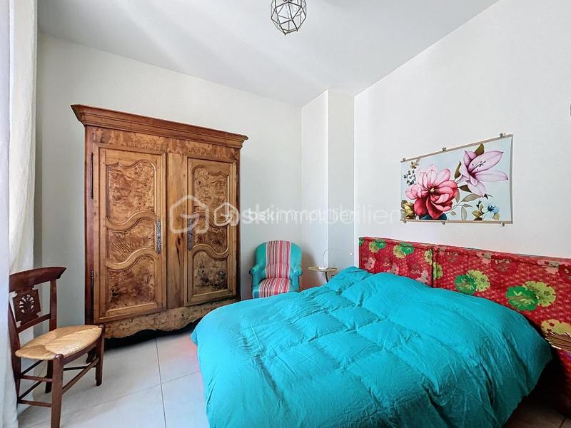 Loft - 151 m² - 5 pièces