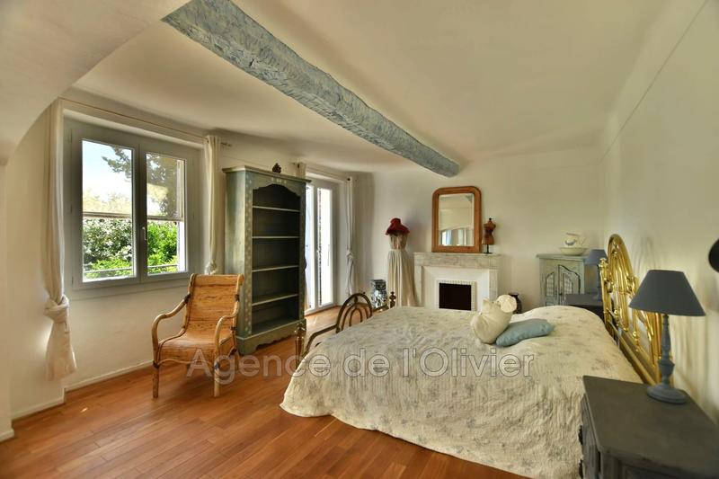 Maison - 263 m² - 6 pièces