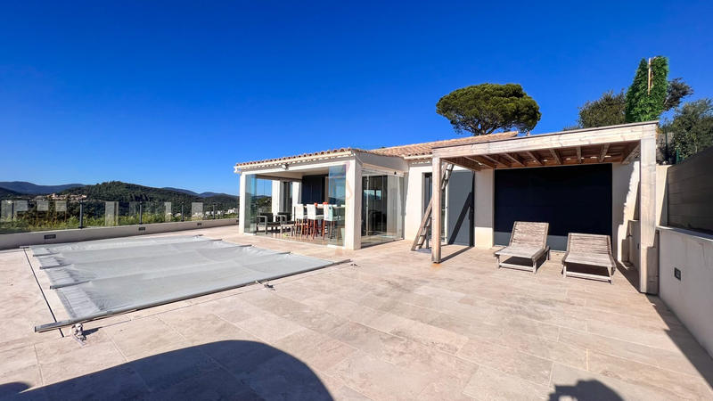 Maison - 84 m² - 4 pièces