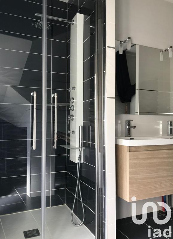 Appartement - 111 m² - 5 pièces