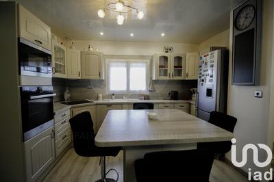 Appartement - 93 m² - 5 pièces