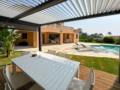 Villa - 350 m² - 9 pièces