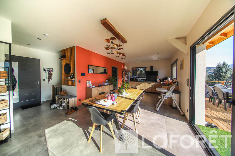 Maison - 131 m² - 5 pièces