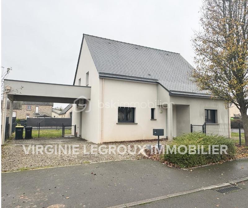 Maison - 151 m² - 8 pièces