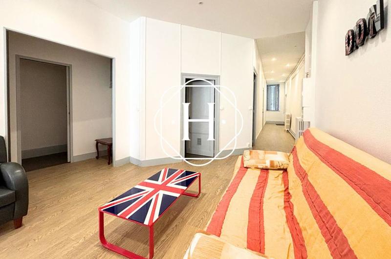 Appartement - 104 m² - 4 pièces