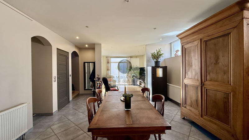 Maison - 145 m² - 6 pièces