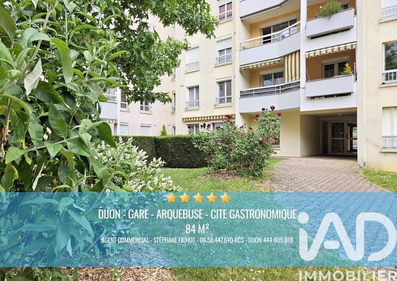 Appartement - 81 m² - 4 pièces