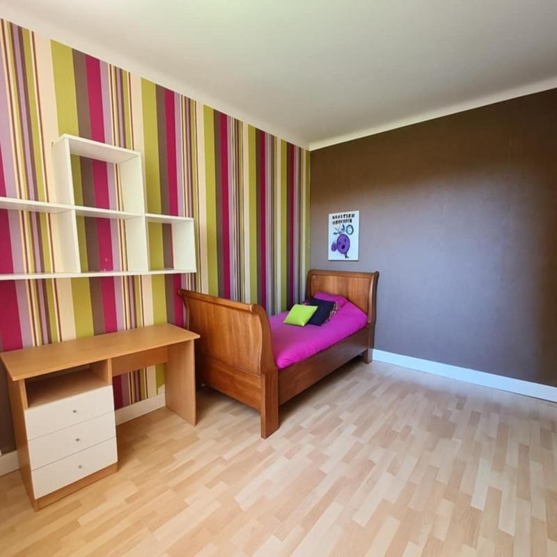 Maison - 170 m² - 8 pièces