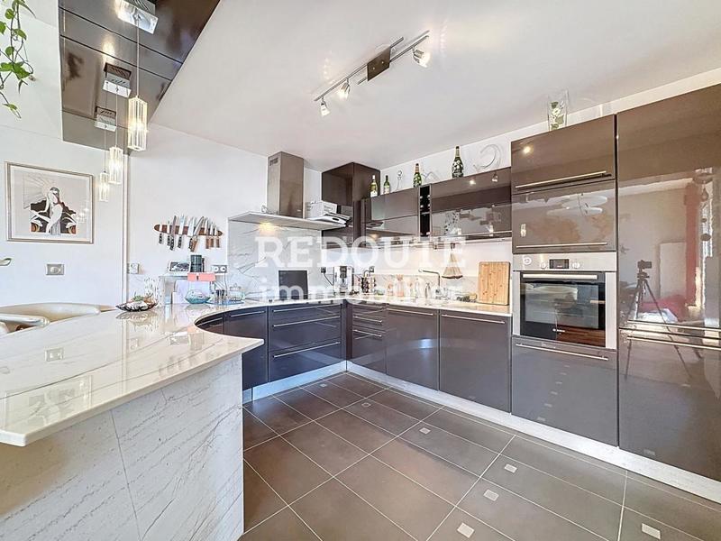 Duplex - 100 m² - 5 pièces