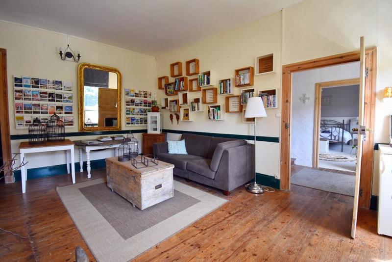 Maison - 328 m² - 12 pièces