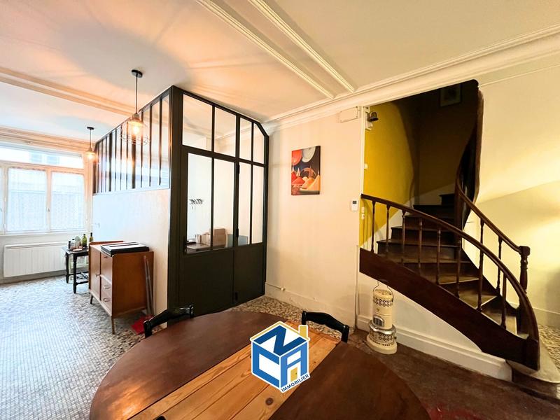 Maison ancienne - 142 m² - 6 pièces