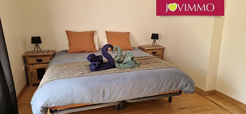 Maison - 362 m² - 15 pièces