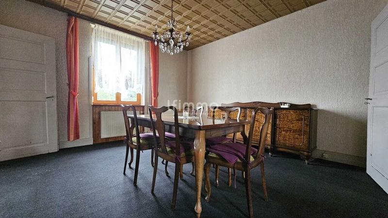 Maison - 93 m² - 5 pièces