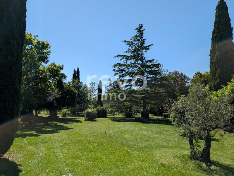 Maison - 190 m² - 8 pièces