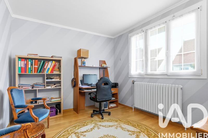 Maison - 140 m² - 7 pièces