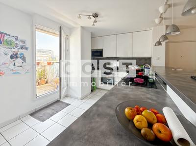 Appartement - 83 m² - 5 pièces
