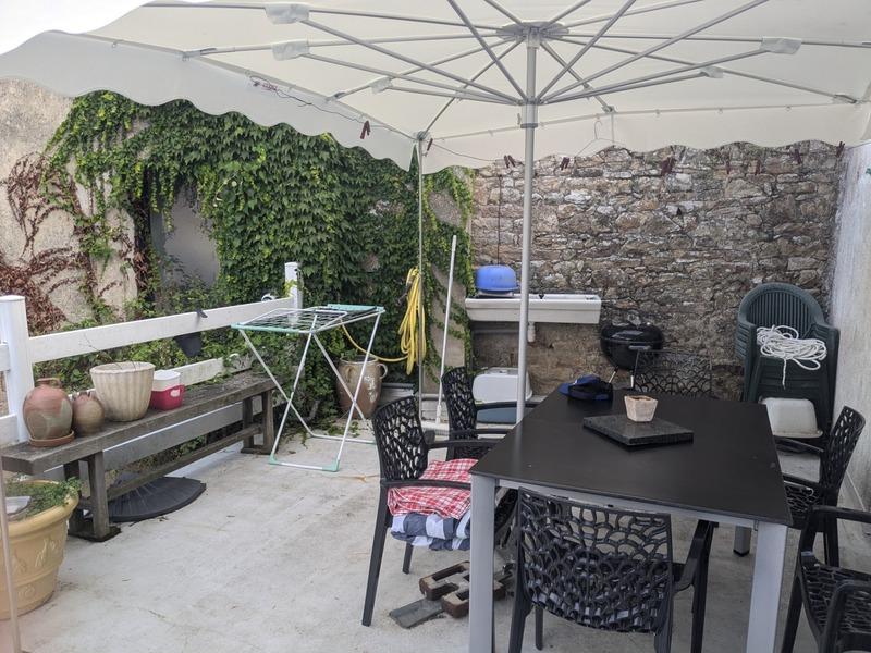 Maison - 200 m² - 9 pièces