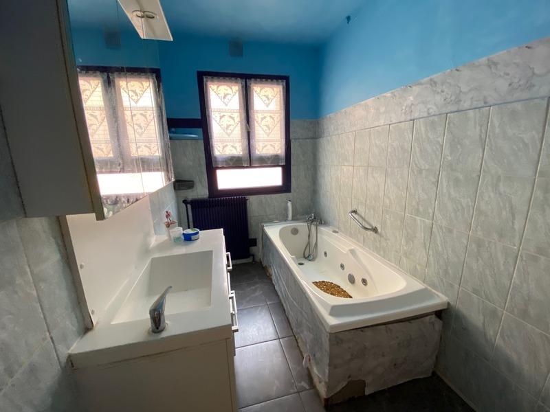 Appartement - 84 m² - 4 pièces