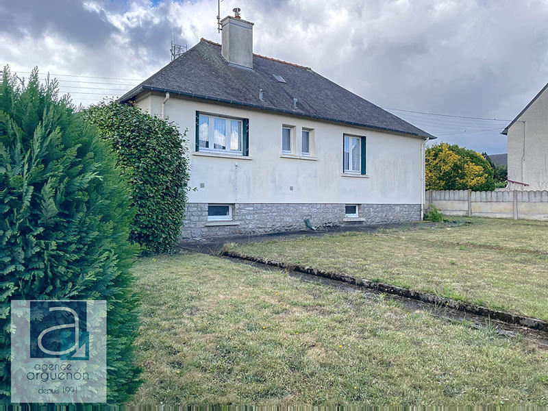 Maison - 90 m² - 6 pièces