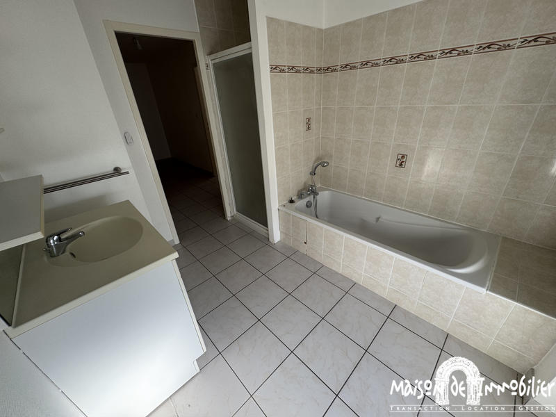 Appartement - 94 m² - 3 pièces