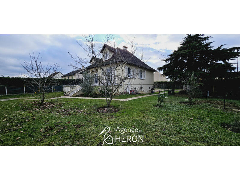 Propriété - 130 m² - 5 pièces