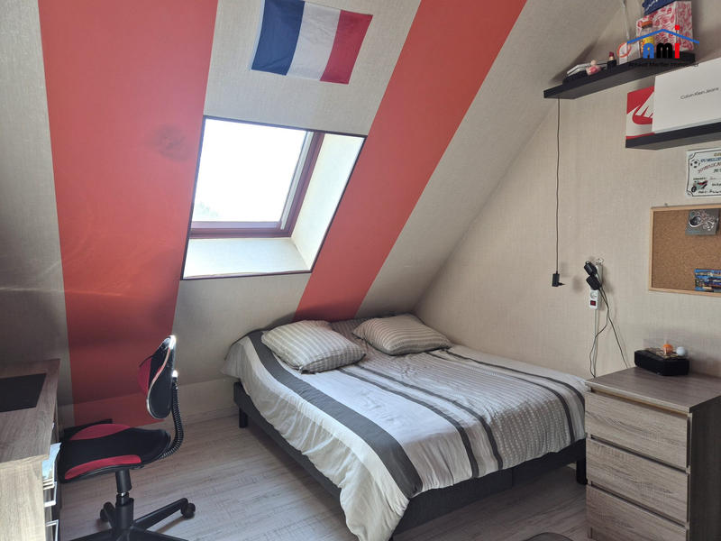 Maison - 105 m² - 5 pièces