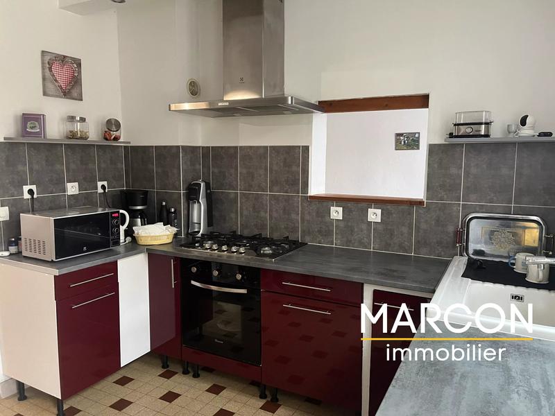 Maison - 110 m² - 5 pièces