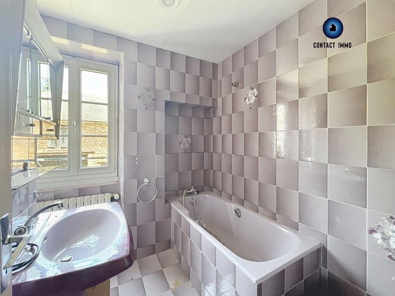 Maison - 136 m² - 6 pièces