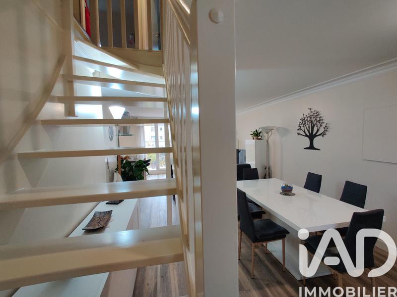 Duplex - 98 m² - 4 pièces