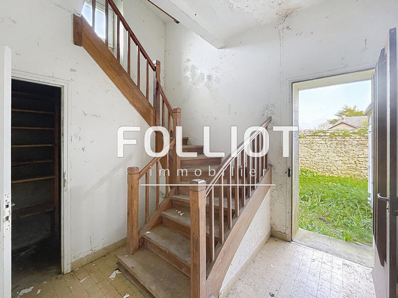 Maison - 225 m² - 8 pièces