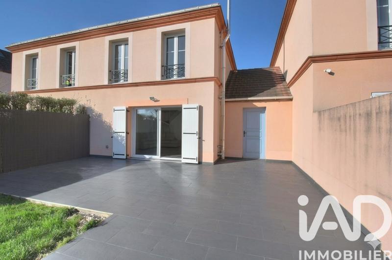 Maison - 86 m² - 4 pièces