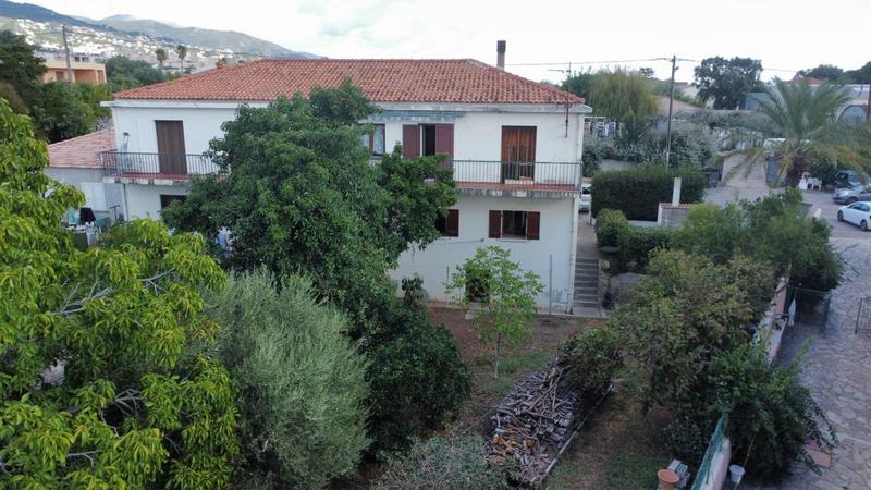 Appartement - 79 m² - 3 pièces