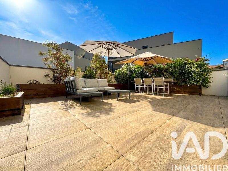 Appartement - 64 m² - 3 pièces