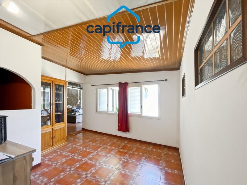 Maison - 160 m² - 8 pièces