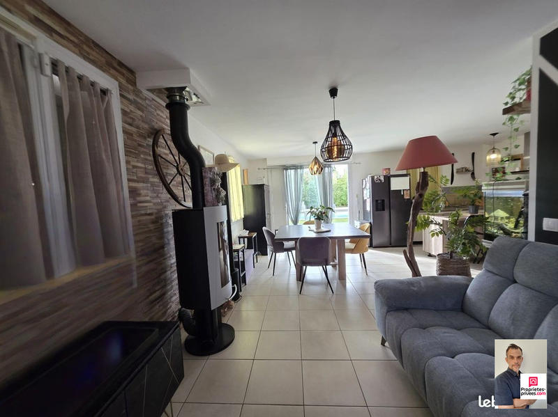 Maison - 105 m² - 4 pièces