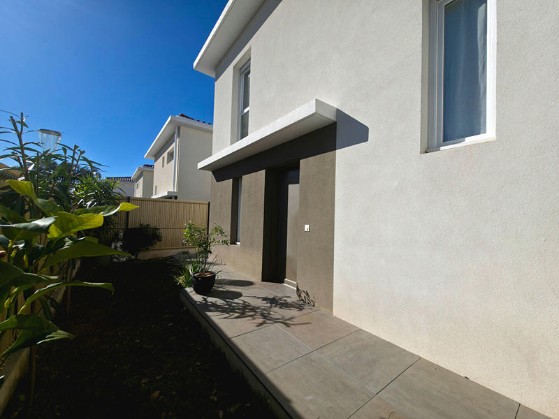 Maison - 88 m² - 4 pièces