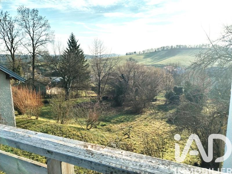 Maison - 103 m² - 5 pièces