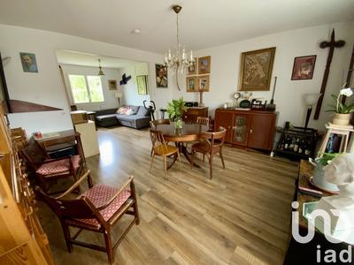 Maison - 122 m² - 7 pièces