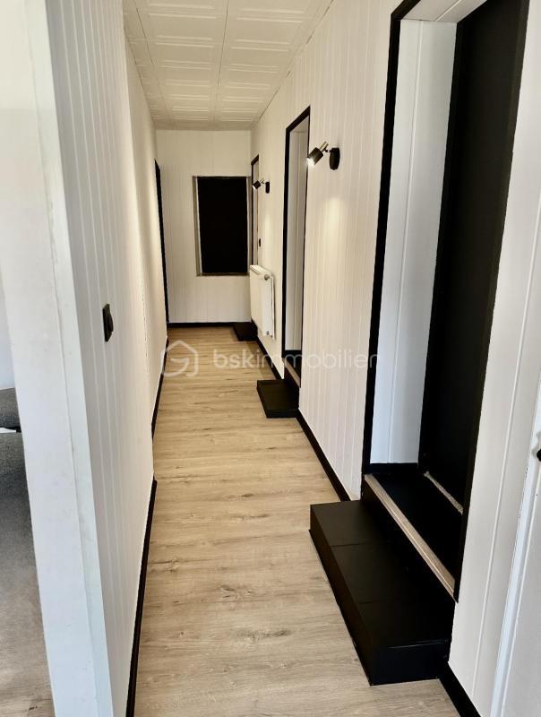 Appartement - 210 m² - 9 pièces