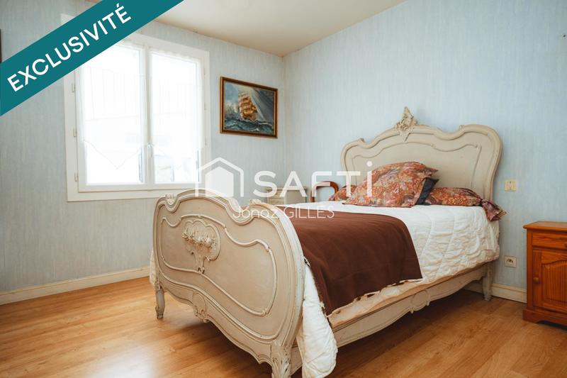 Maison - 200 m² - 6 pièces