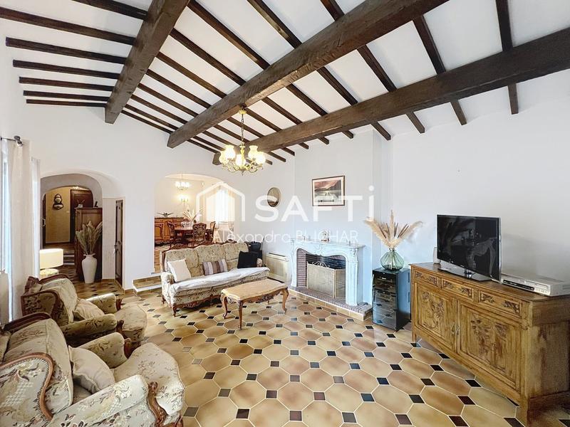 Maison - 171 m² - 6 pièces