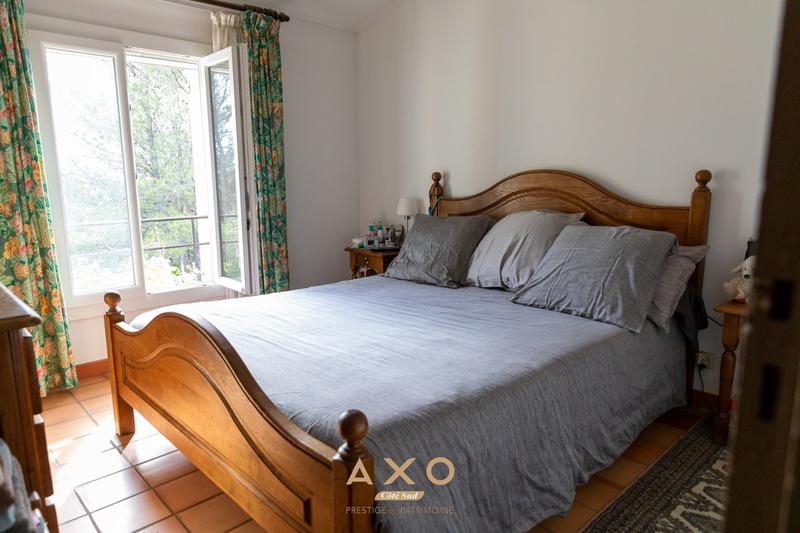 Maison - 170 m² - 7 pièces