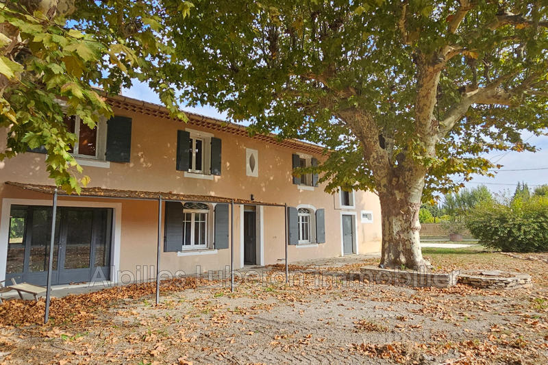 Mas - 200 m² - 6 pièces