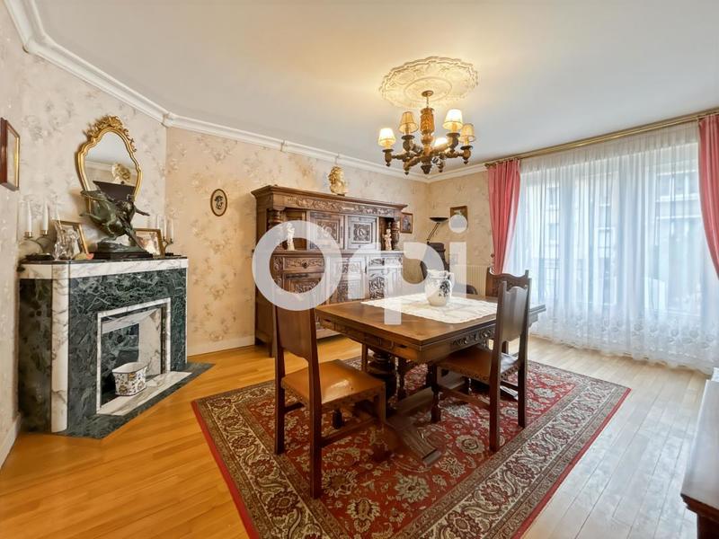 Maison de ville - 170 m² - 6 pièces